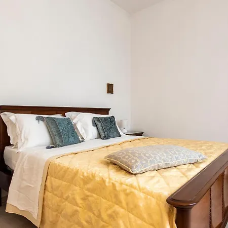 Dei Servi Apartment *